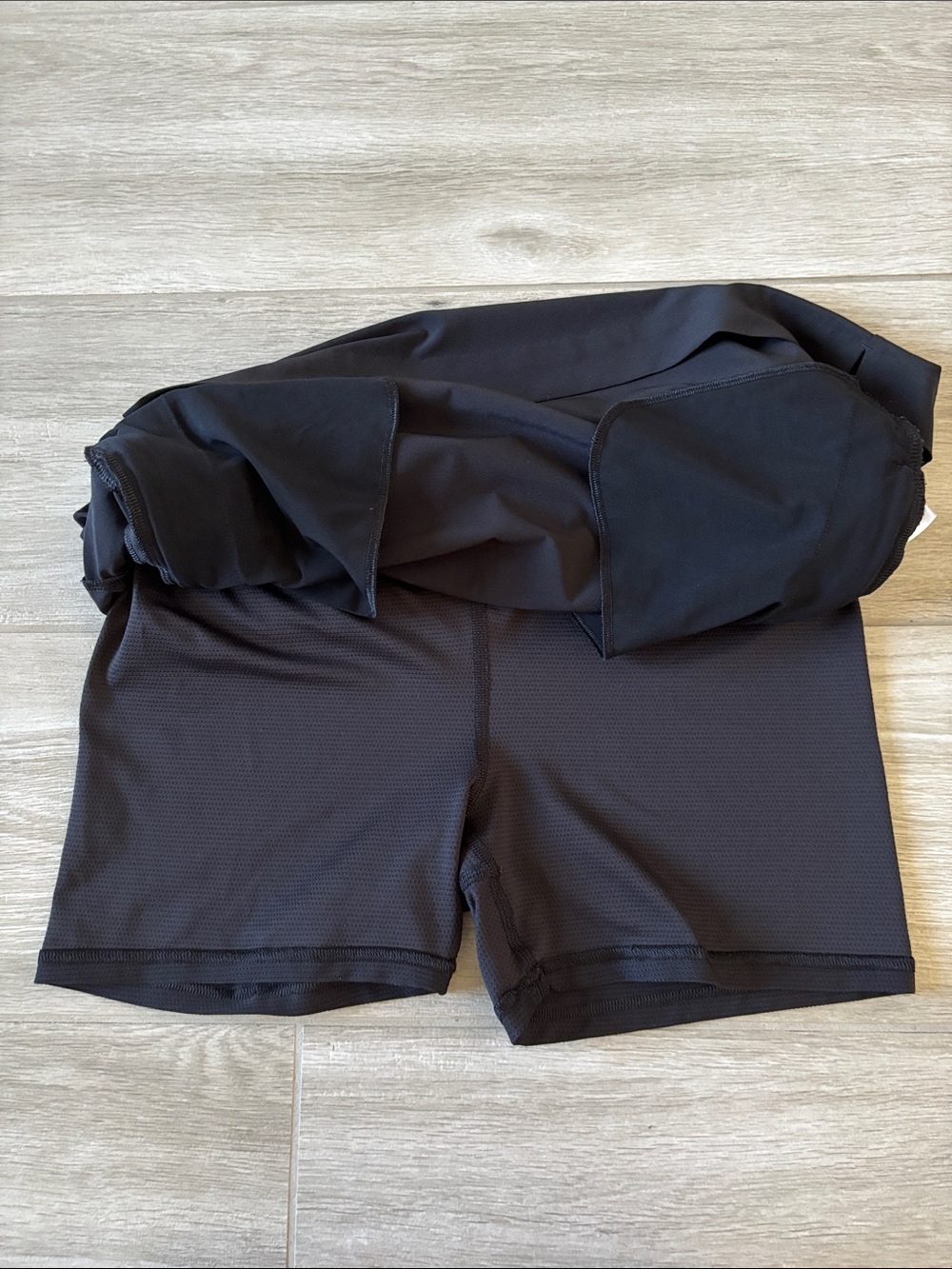 Athleta Black SoHo Athletic Skirt Skort Size 6 - Picture 7 of 8